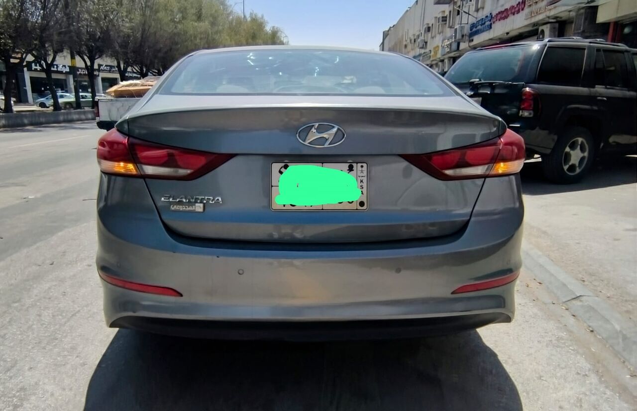 Riyadh, Vehicles, Cars & Trucks , SAR 29000,  Hyundai Elantra,  2016,  Automatic,  292000 KM,