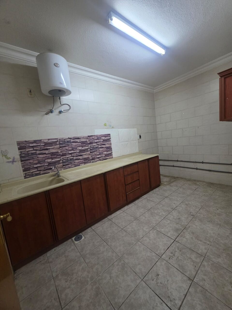 Khobar, Apartments, Flats, Houses & Villas, SAR 16000/year,  2 BR,  2 Bedrooms, A Living Room , 1bathrooms, And A Kitchen,     Fast Floor Elevator Not Availab