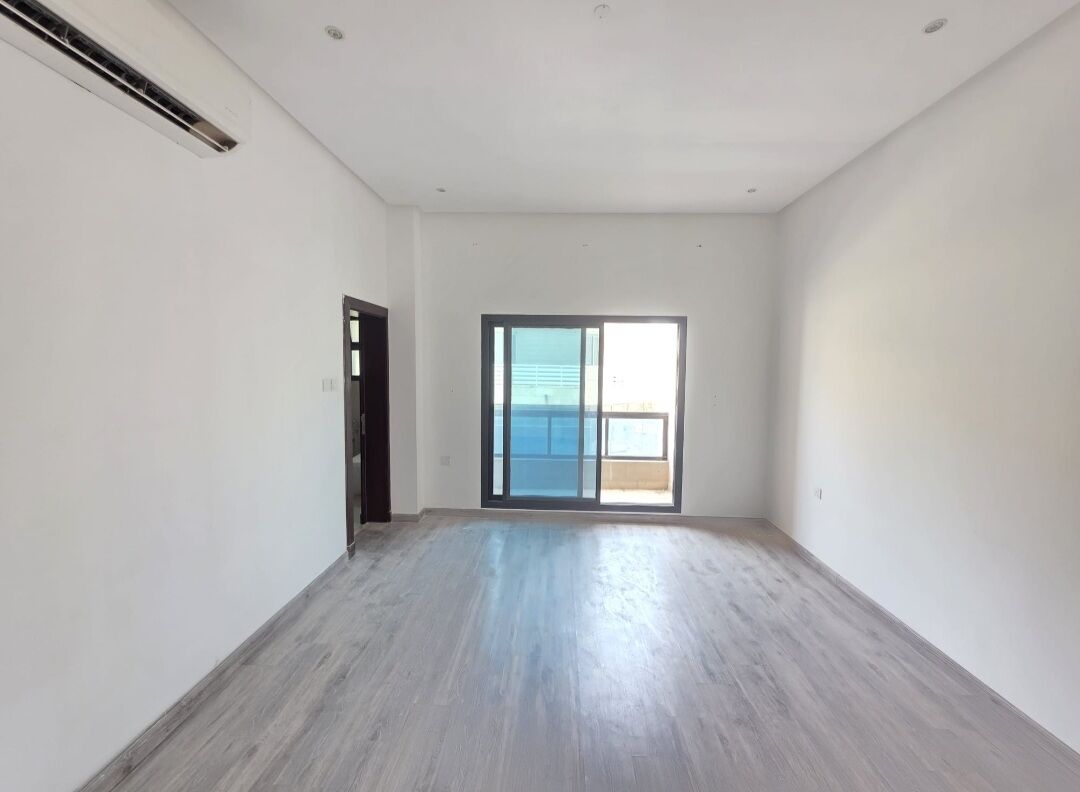 Hidd, Apartments, Flats, Houses & Villas, BHD 300/month,  3 BR,  Flat 3bhk Exclusive New Hidd