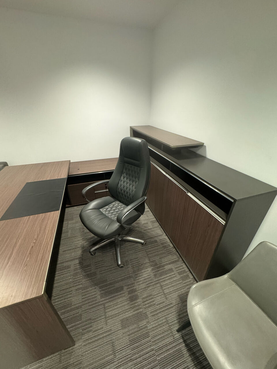 Jeddah, Bedspace For Rent, SAR 30000/year,  Prestigious Executive Office For Rent &ndash; Al Muhammadiyah, Jeddah