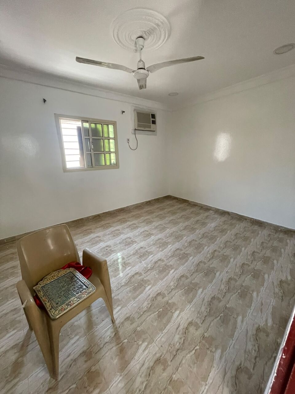 East Riffa, Apartments, Flats, Houses & Villas, BHD 250,  4 BR,  Flat For Rent In East Riffa