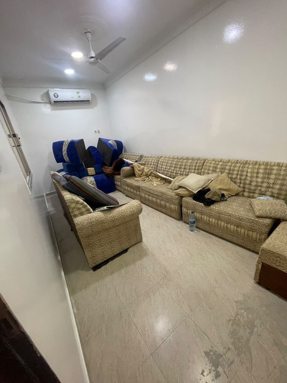 East Riffa, Apartments, Flats, Houses & Villas, BHD 250,  4 BR,  Flat For Rent In East Riffa