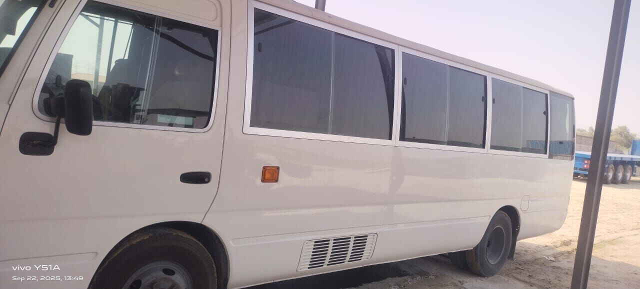Dammam, Heavy Equipment, SAR 10000,  Bus For Rent