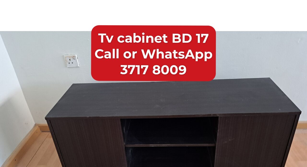Manama, Furniture, BHD 17,  🌐🌍Tv Cabinet In Good Condition For Sale With Delivery