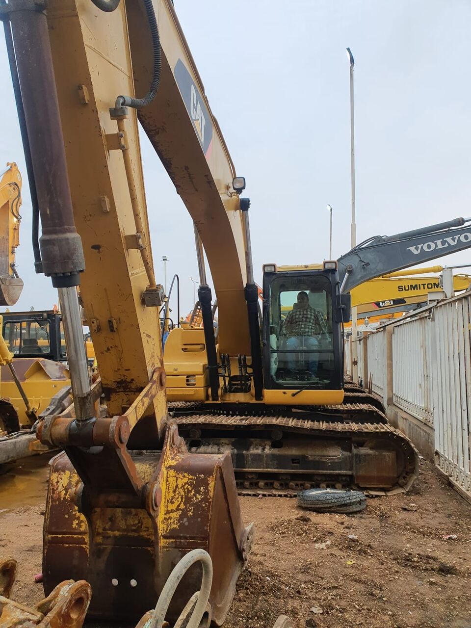 Dammam, Heavy Equipment, SAR 14500,  Excavator For Rent