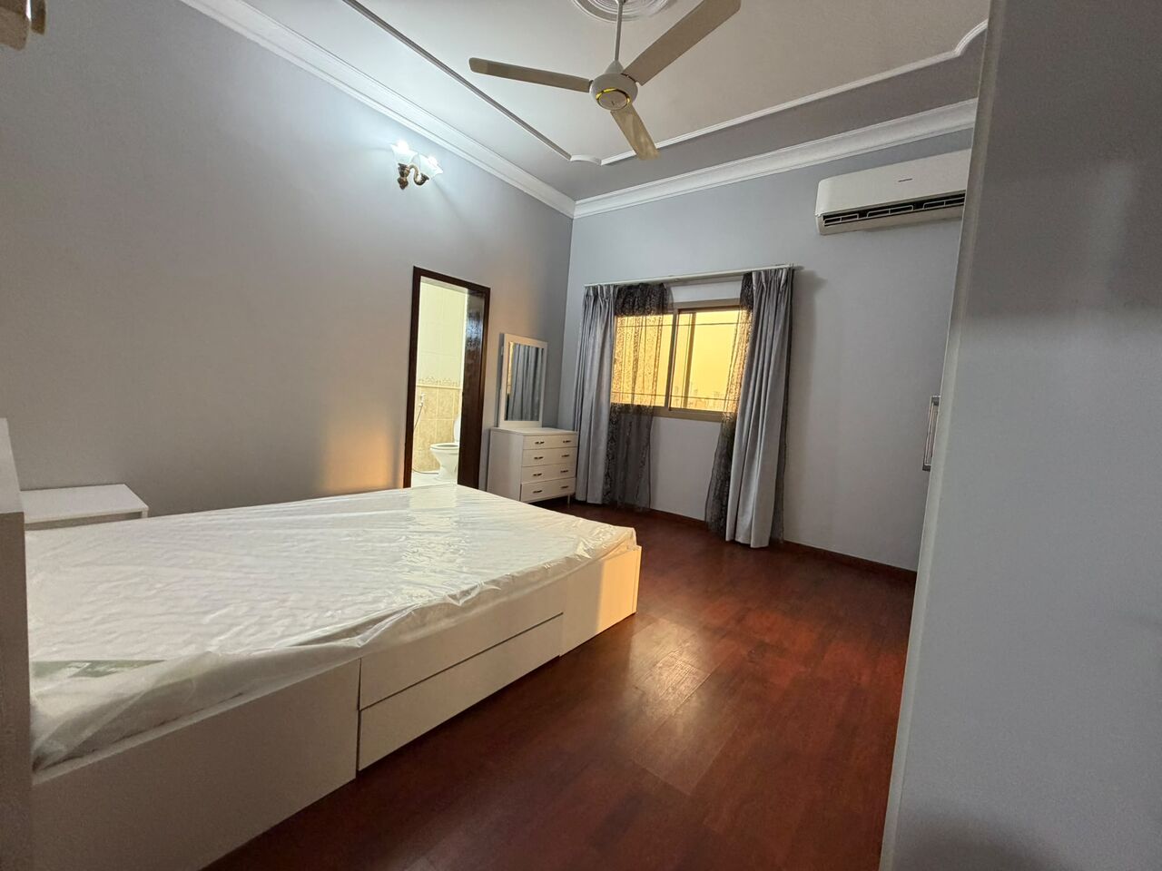 Mahooz, Apartments, Flats, Houses & Villas, BHD 450/month,  Furnished,  3 BR,  Apartment For Rent In Mahooz | Balcony | Near Golden Karak