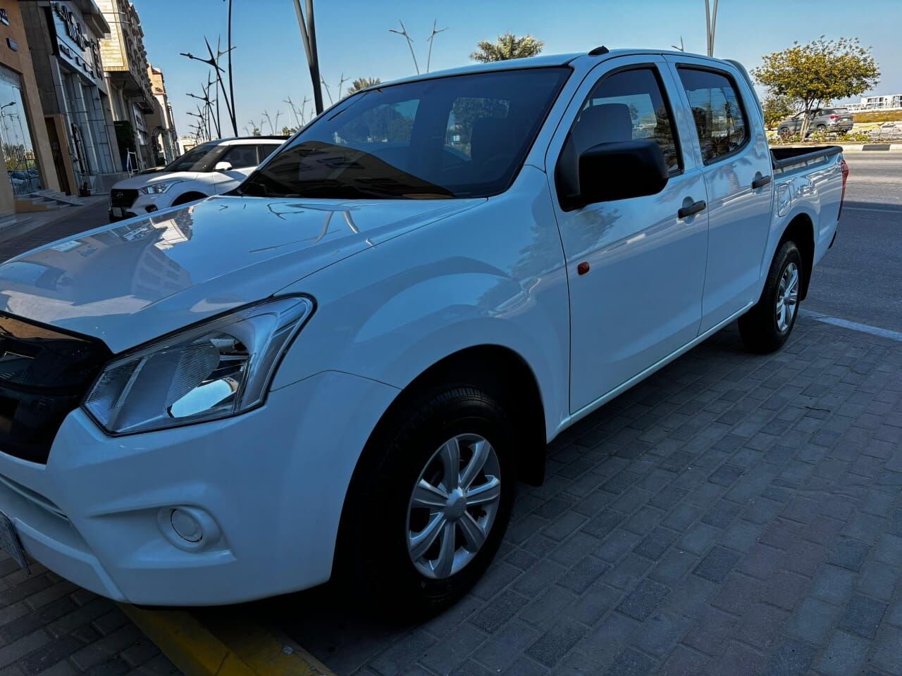 Dammam, Vehicles, Cars & Trucks , SAR 4500,  Isuzu D-MAX,  2024,  Manual,  85040 KM,  Isuzu Pickup For Rent