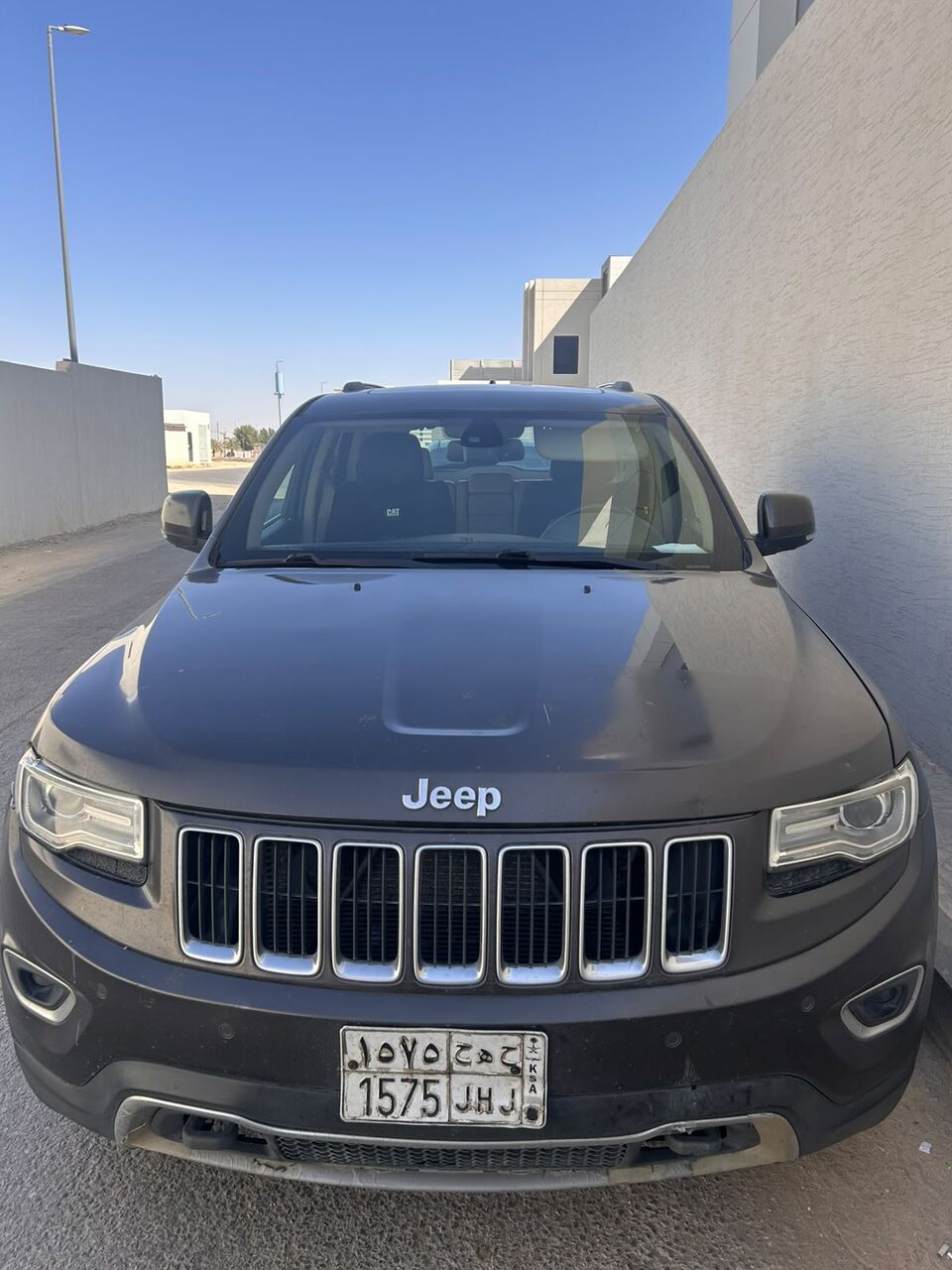 Al Kharj, Vehicles, Cars & Trucks , SAR 38000,  Jeep Cherokee,  2015,  Automatic,  5600 KM,  Family Used Good Condition Jeep Grand Cherokee AWD 5.7L V-8 For Sale