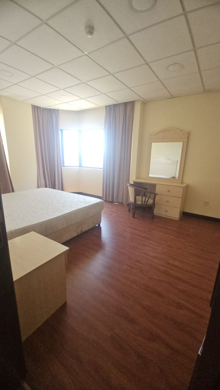 Adliya, Apartments, Flats, Houses & Villas, BHD 180/month,  1 BR,  1 Bedroom Semi Furnished Flat For Rent Without Ewa