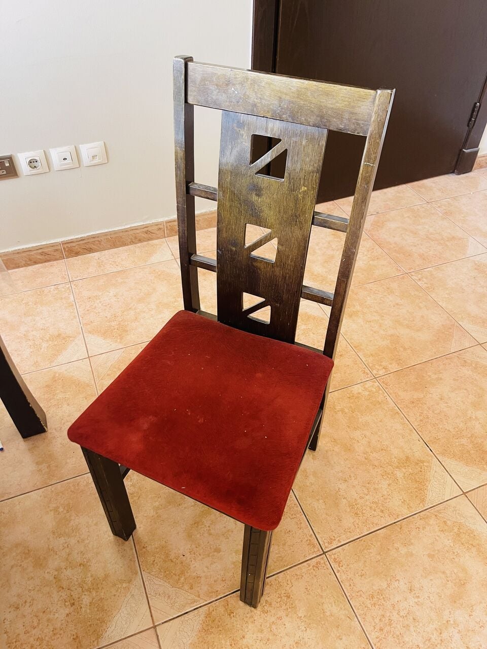 Riyadh, Furniture, SAR 350,  Dining Table For Sale (6 Seat )