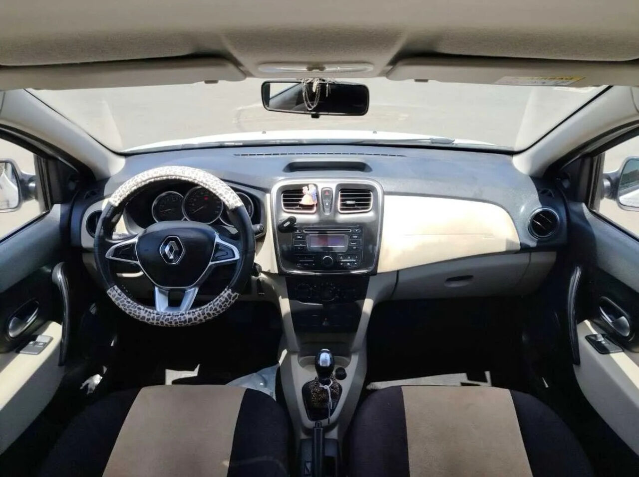 Jeddah, Vehicles, Cars & Trucks , SAR 23000,  Renault Symbol,  2020,  Automatic,  67000 KM,