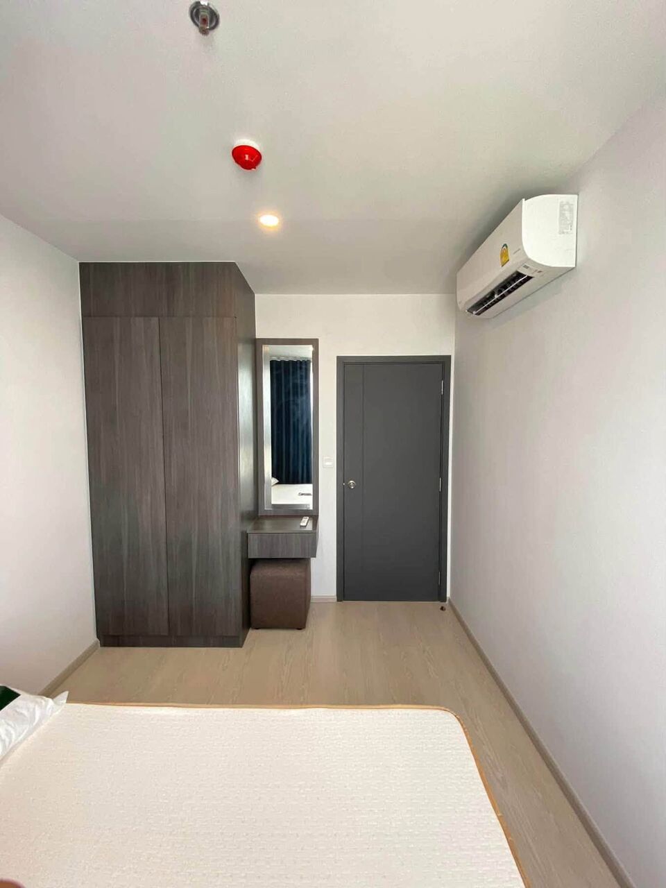 Bangkok, Villas, THB 14000,  31 Sq. Meter,  Elio DelNest Privacy Comfort Tranquility 14th Floor BTS UdomSuk