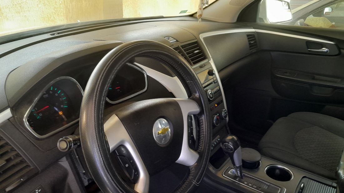 Dhahran, Vehicles, Cars & Trucks , SAR 14000,  Chevrolet Traverse,  2011,  Automatic,  289000 KM,