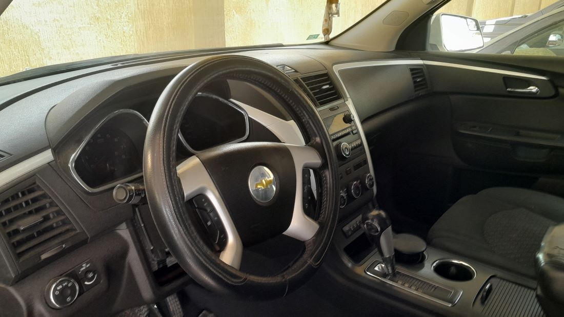 Dhahran, Vehicles, Cars & Trucks , SAR 14000,  Chevrolet Traverse,  2011,  Automatic,  289000 KM,