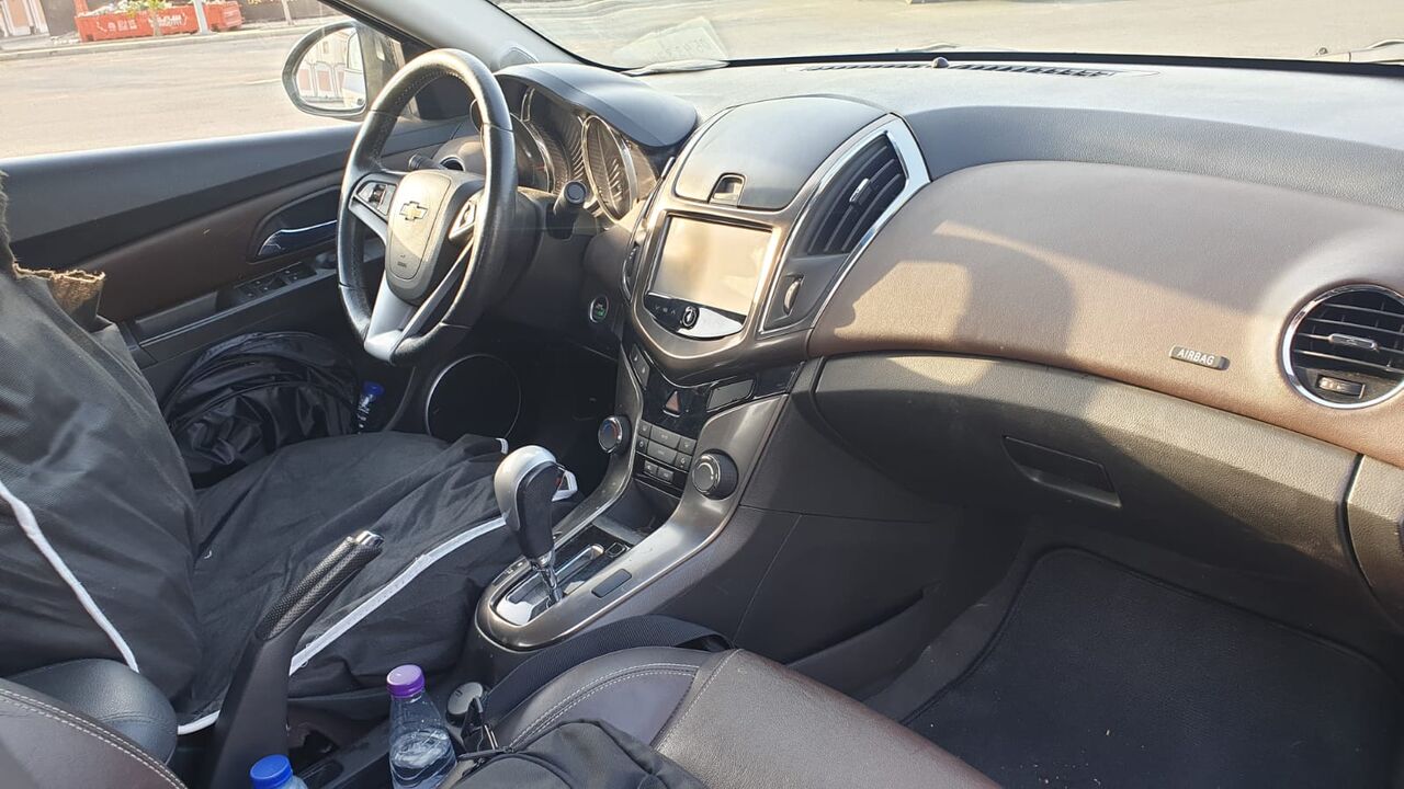 Jeddah, Vehicles, Cars & Trucks , SAR 22000,  Chevrolet Cruze,  2015,  Automatic,  164000 KM,    Full Option