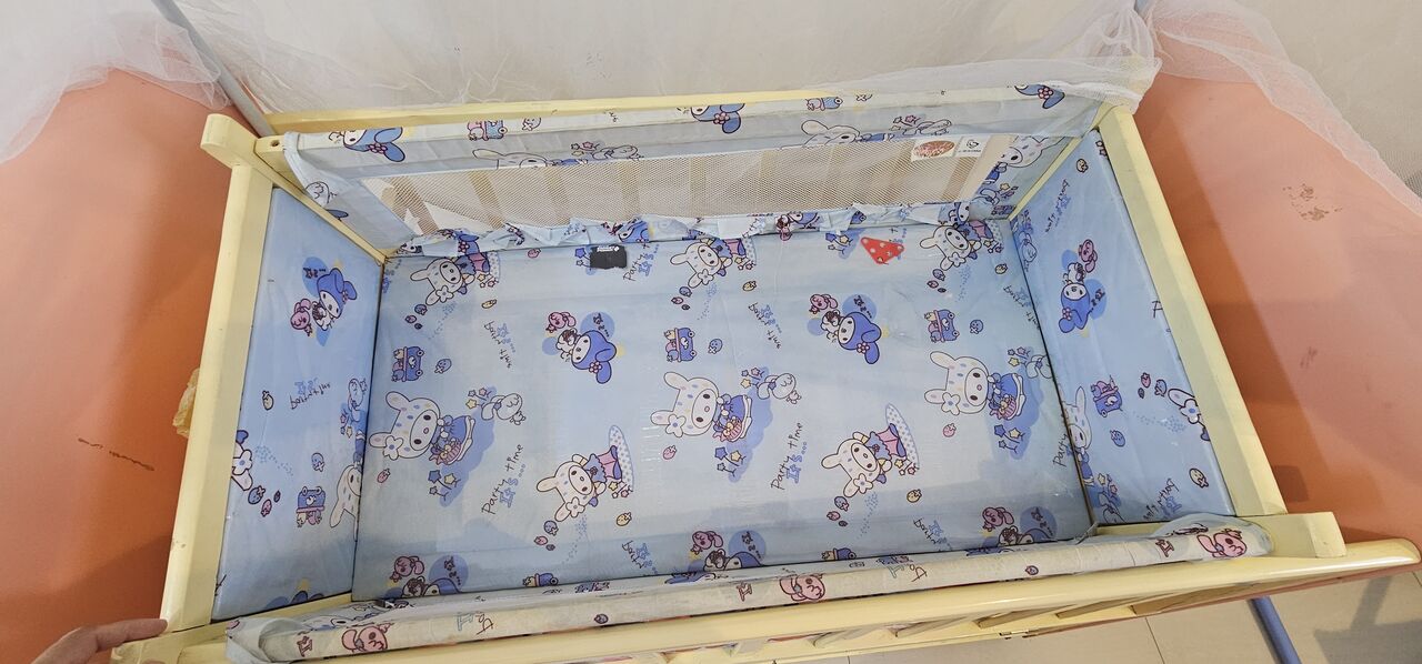 Riyadh, Furniture, SAR 650,  House Hold Items For Sale