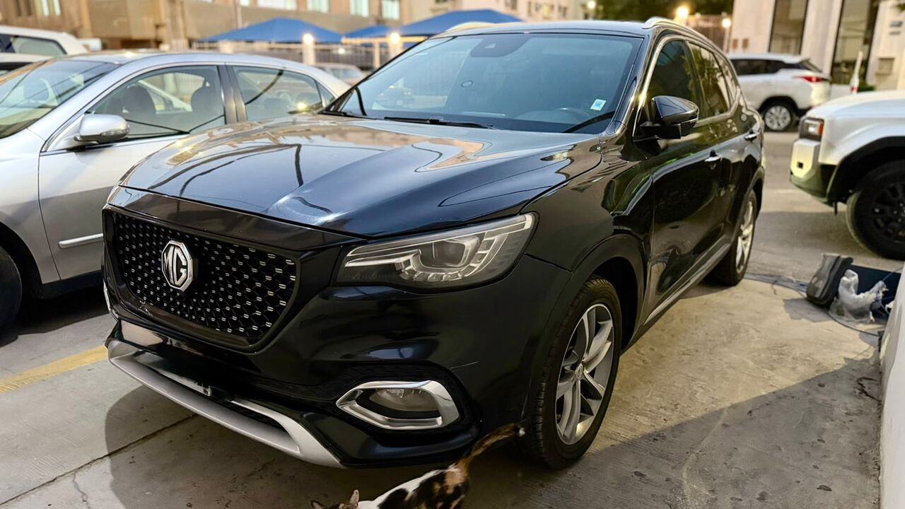 Khobar, Vehicles, Cars & Trucks , SAR 45000,  MG HS,  2021,  Automatic,  98900 KM,   Trophy  Low KM