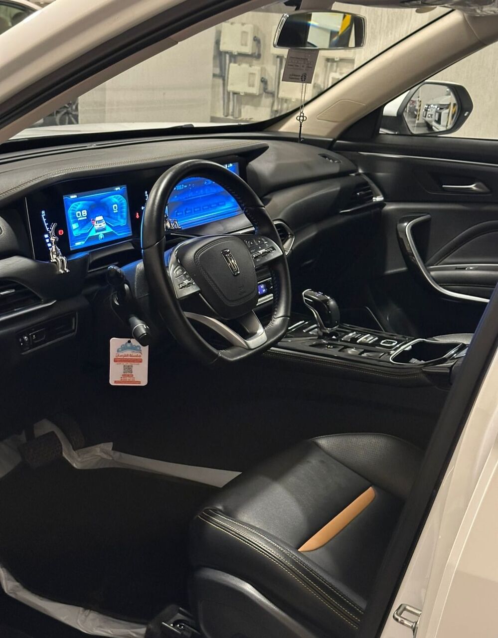 Sulaymania, Vehicles, Cars & Trucks , SAR 42000,  FAw T77,  2024,  Automatic,  43000 KM,   Full Options