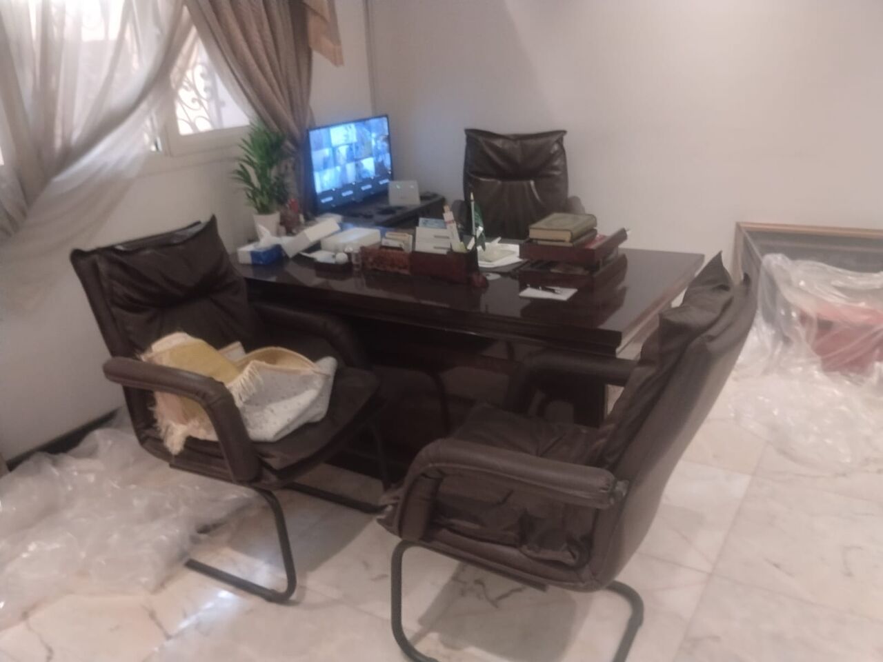 Riyadh, Furniture, SAR 350,  Furniture For Sale - Almost Unused - For Very Low Price Take All For 350 - Moving Out