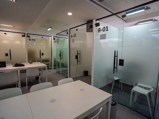 Riyadh, Offices, SAR 1550,  4 Sq. Meter,  Furnished Offices For Rent In Rawdah