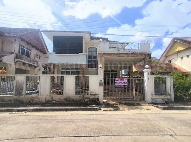 Bangkok, Real Estate For Sale, THB 2690000,  3 BR,  51 Sq. Feet,  Reduced Price Of Single House, Wararom Lakeville Bang Phli, Cheapest Price In The Project.