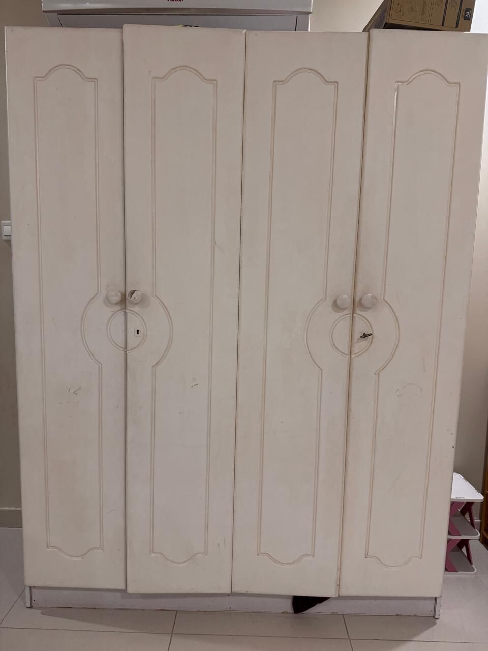 Al Yarmouk, Household Items, SAR 2,  Refrigerator (Fridge), King Size Bed With Mattress, Wardrobe
