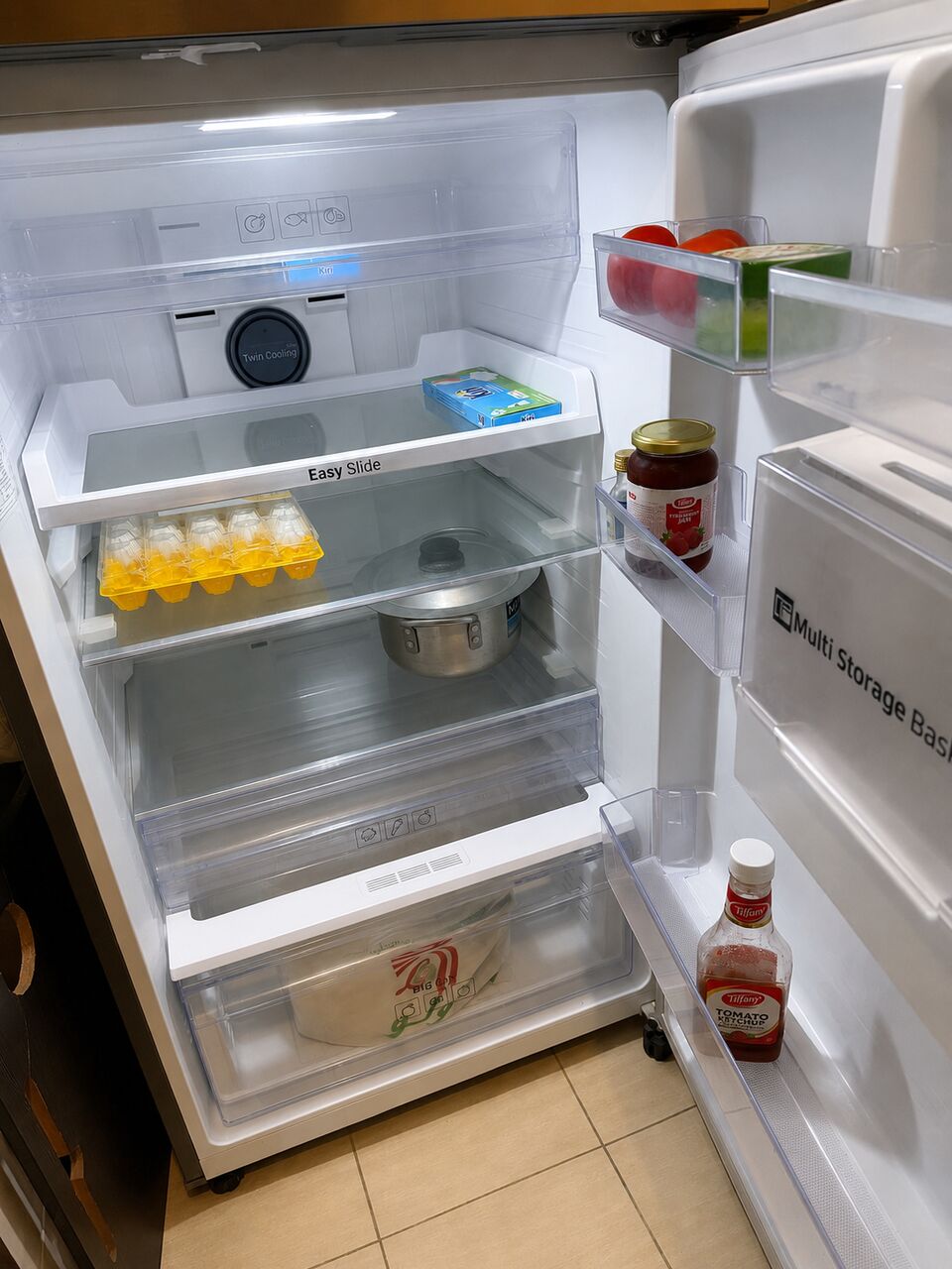 Al Yarmouk, Household Items, SAR 2,  Refrigerator (Fridge), King Size Bed With Mattress, Wardrobe