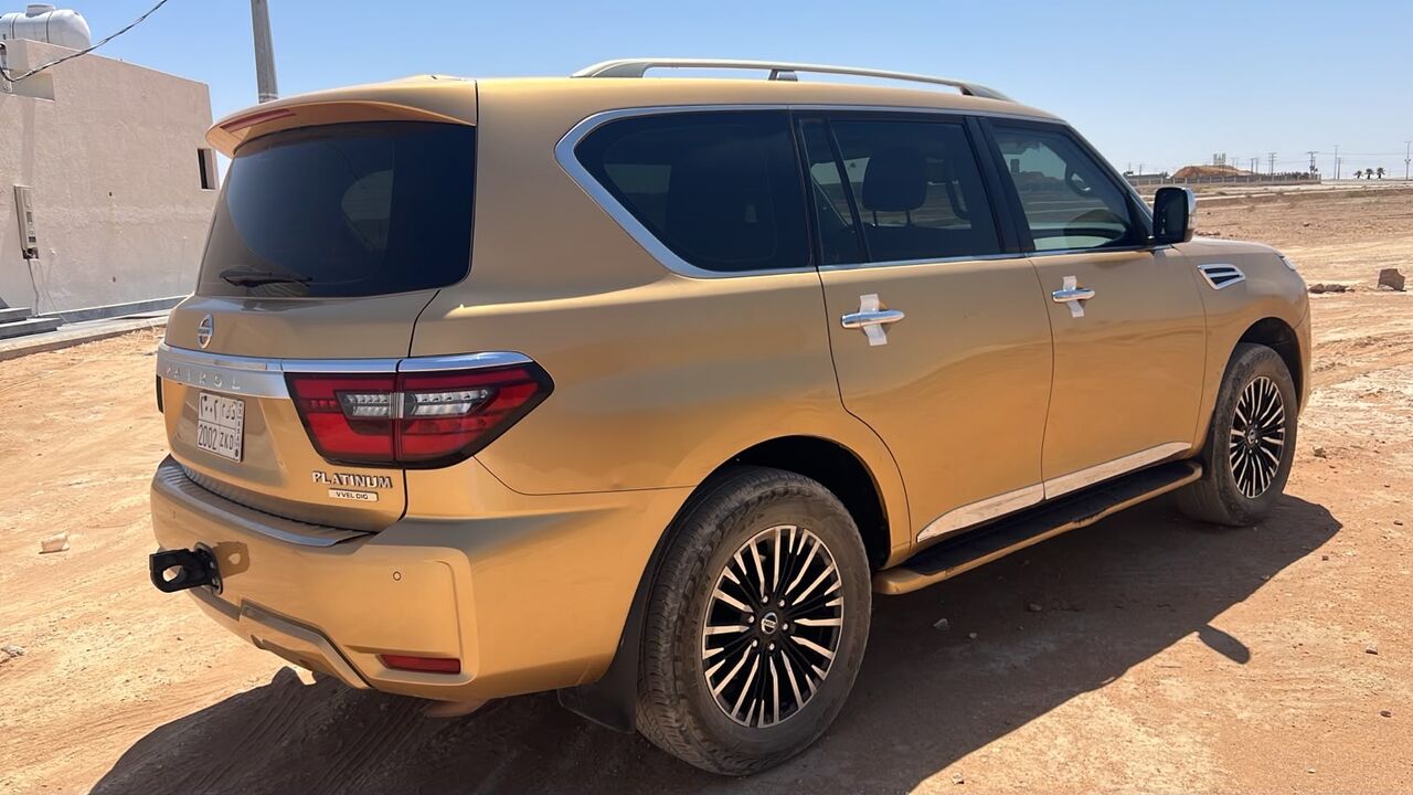 Riyadh, Vehicles, Cars & Trucks , SAR 110000,  Nissan Platinum,  2020,  Automatic,  83000 KM,  For Sale   SE
