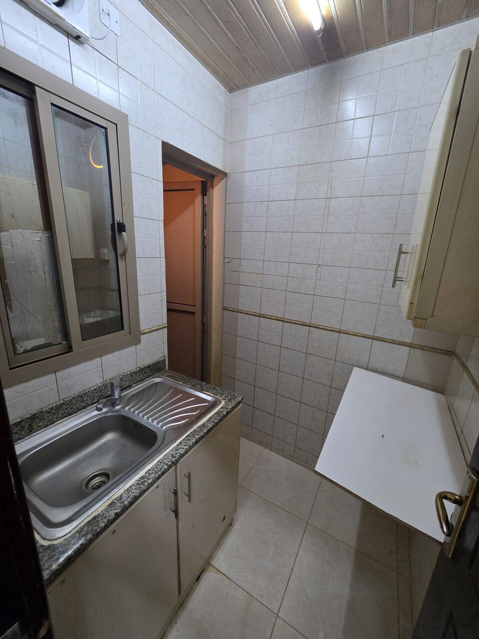 Gudaibiya, Apartments, Flats, Houses & Villas, BHD 130/month,  Studio,  Studio Flat For Rent In Gudaibiya With EWA Nearby Mustafa Mosque