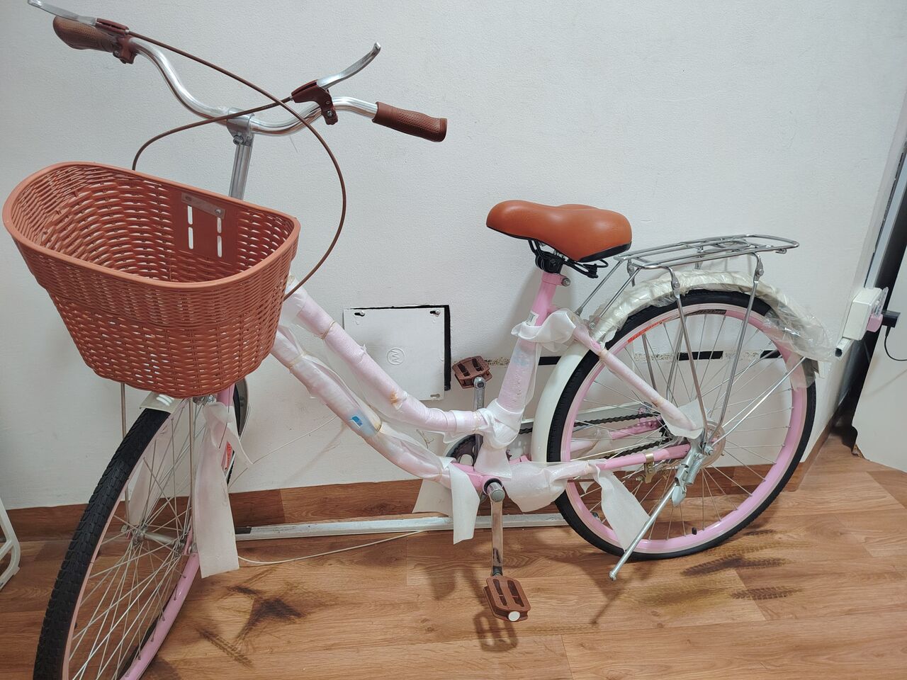 Thuqbah, Bicycles, SAR 400,  Girl Pink Bicycle Brand New