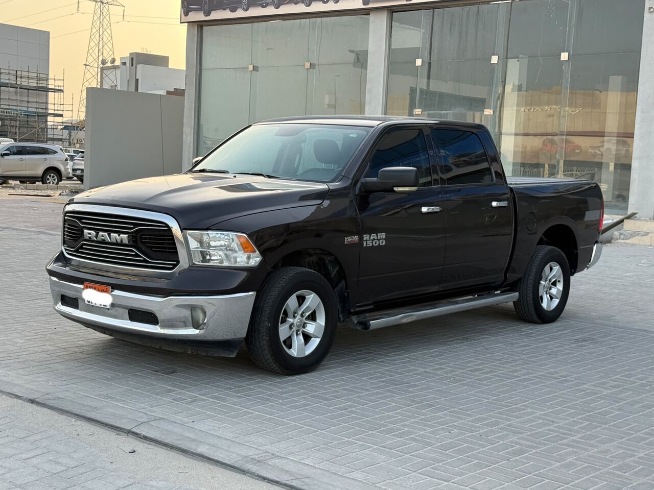 Manama, Vehicles, Cars & Trucks , BHD 5500,  Dodge Ram SLT,  2016,  Automatic,  131800 KM,    (Brown)