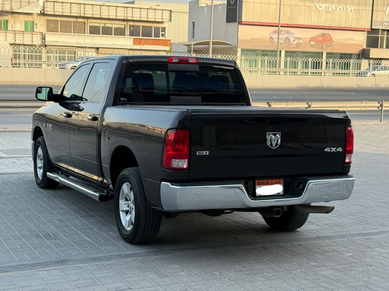 Manama, Vehicles, Cars & Trucks , BHD 5500,  Dodge Ram SLT,  2016,  Automatic,  131800 KM,    (Brown)
