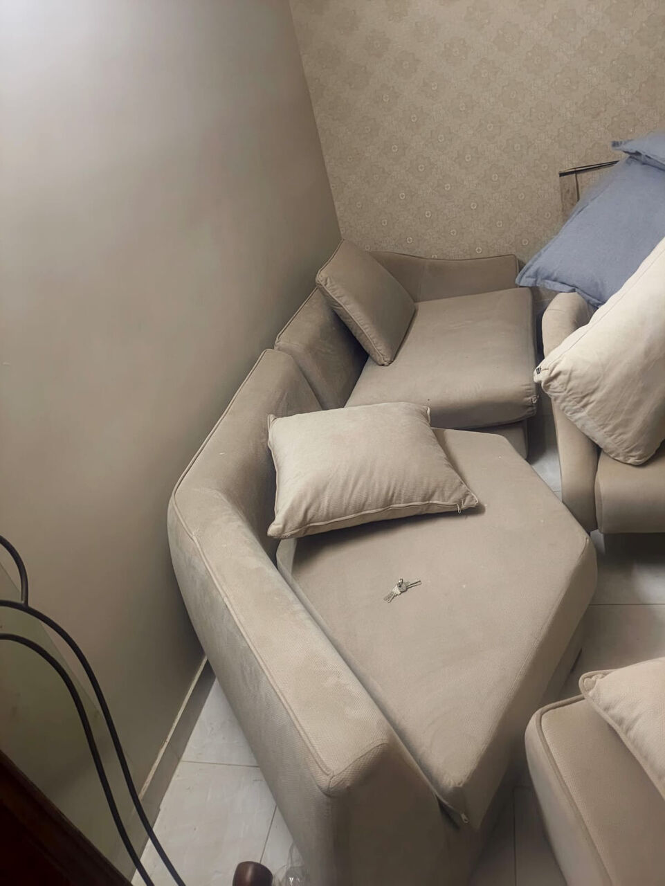 Makkah, Furniture, SAR 500,  500 Riyals Sofa For Sale (Negotiable)