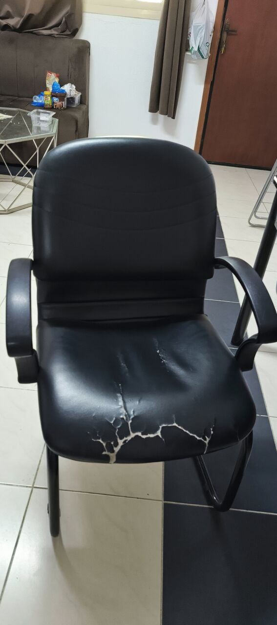 Jubail, Computers, SAR 200,  Computer Table & Chair