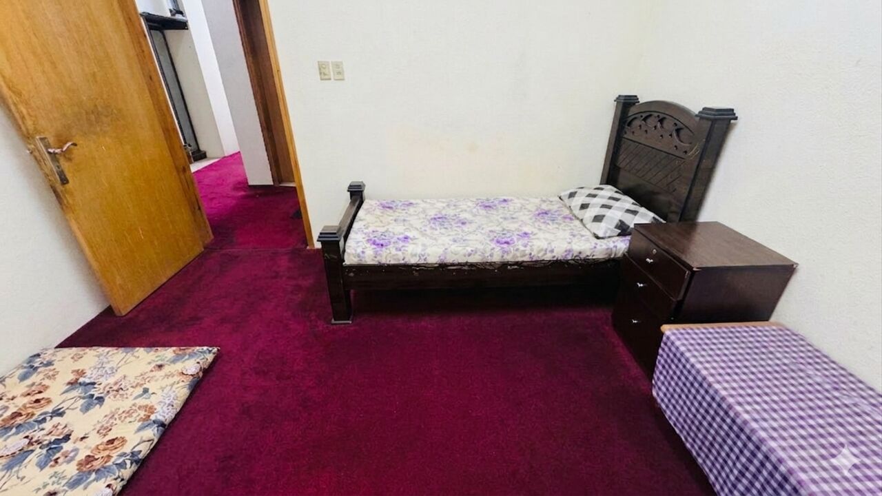 Jubail, Apartments, Flats, Houses & Villas, SAR 900/month,  1 BR,  Room Available For Executive Bachelor