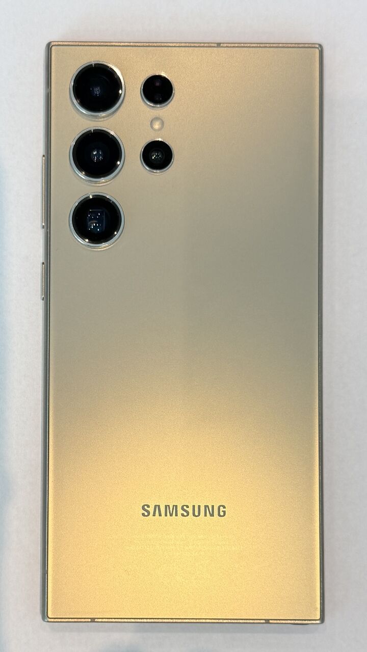 Manama, Mobile Phones, BHD 235,  Samsung S24 Ultra 256 GB Titanium
