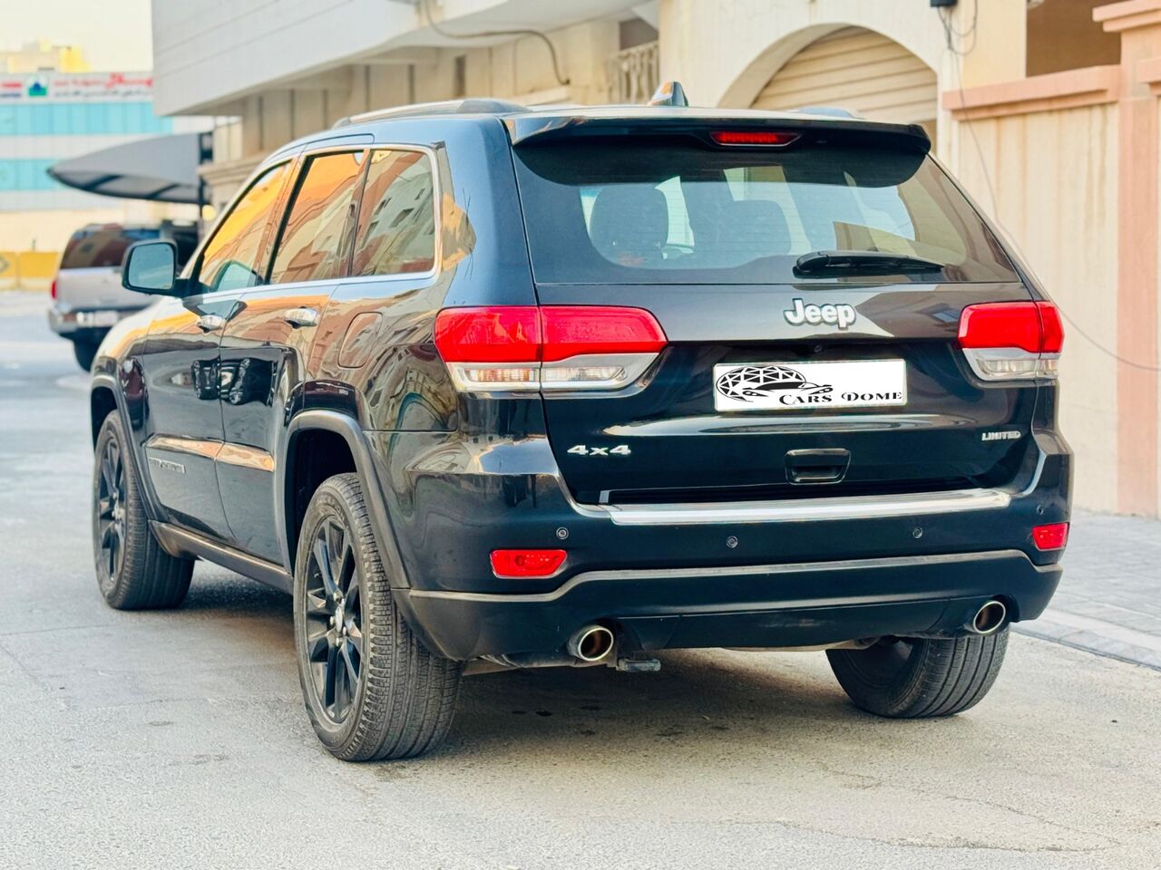 Hamala, Vehicles, Cars & Trucks , BHD 4800,  Jeep Grand Cherokee Limited,  2017,  Automatic,  139000 KM,