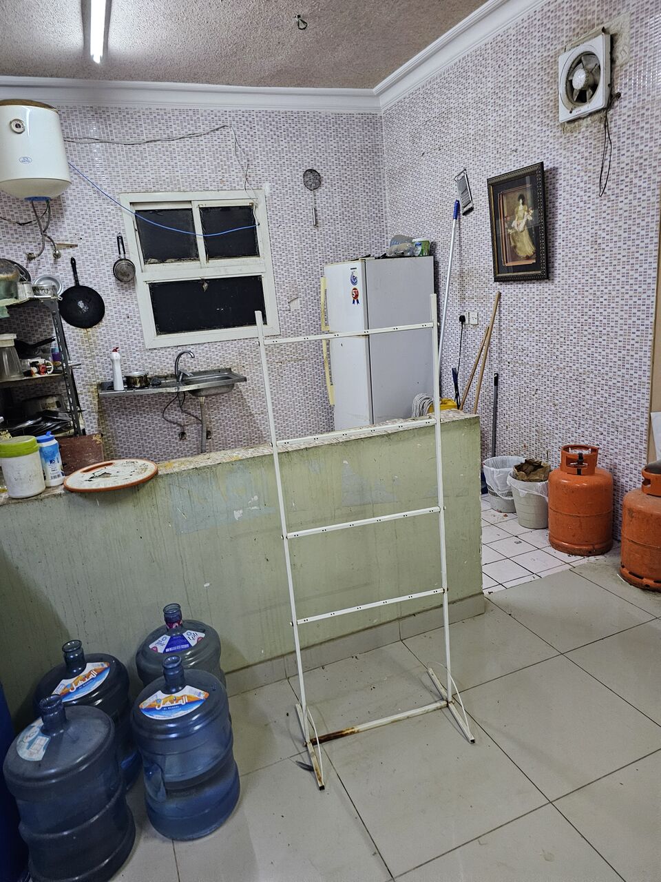 Al Iskan, Roommates, SAR 8000/year,  One Room Available Starting July 31 (preferable India Or Pakistan)