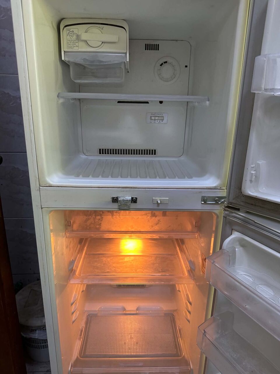 Al Dana, Appliances, SAR 400,  2 Door Refrigerator (LG)
