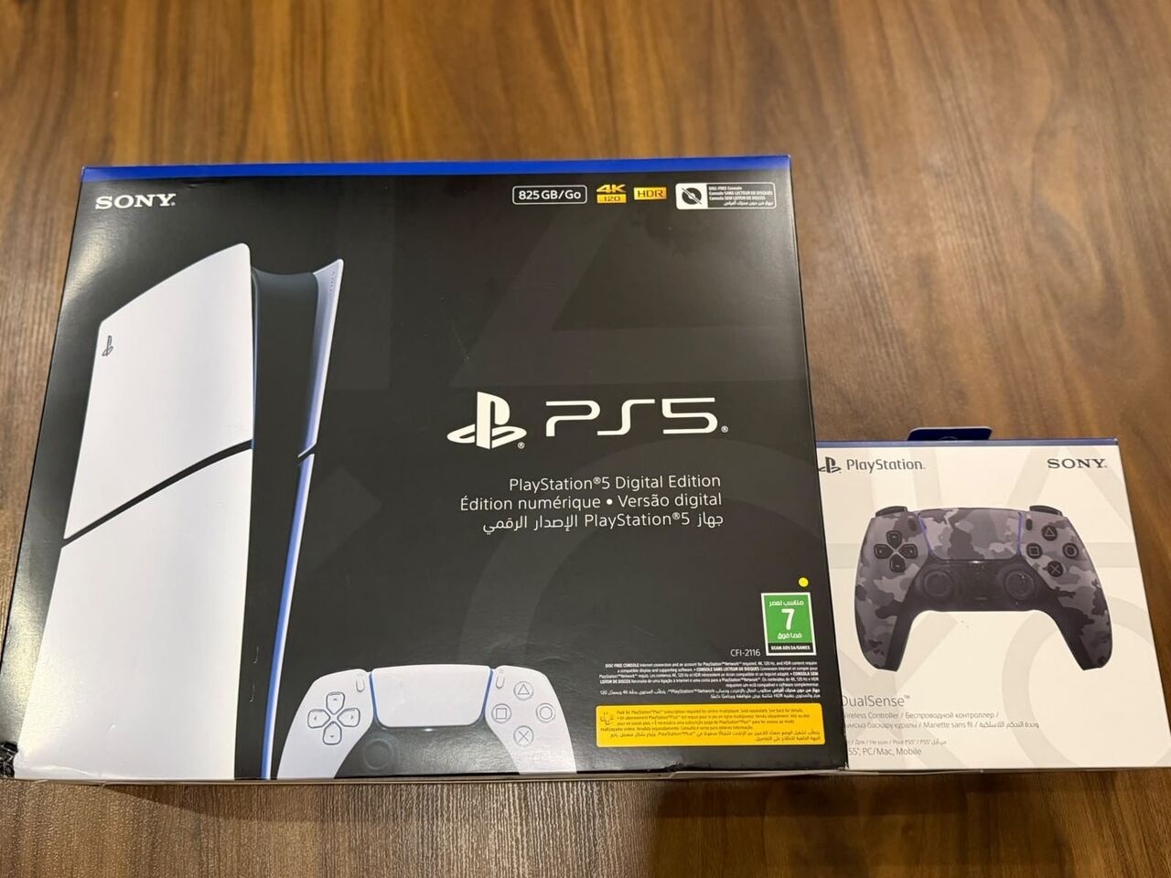 Riyadh, Video Games, SAR 2550,  New PS5 Digital Edition Comes With Extra New Camo Controller