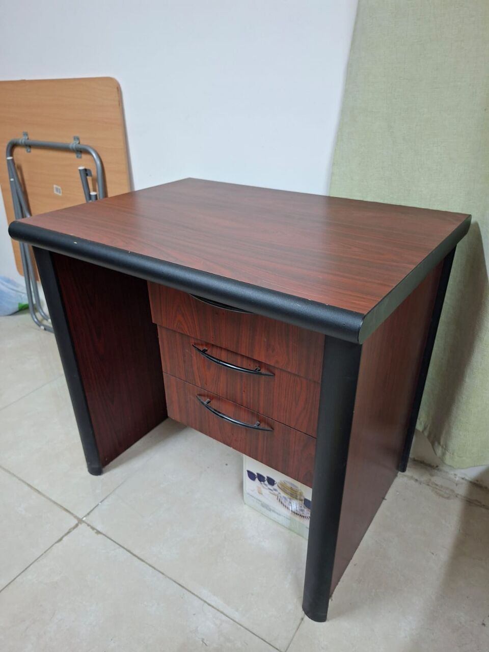 Khobar, Furniture, SAR 500,  Double Bed Set And Study Table For Sale