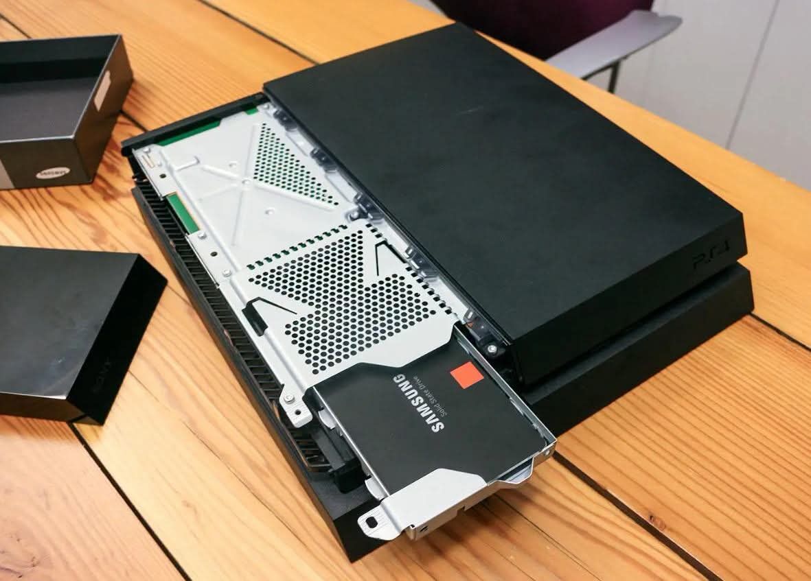 Nairobi, Computer, Hard Drive Memory Upgrade For 1TB..