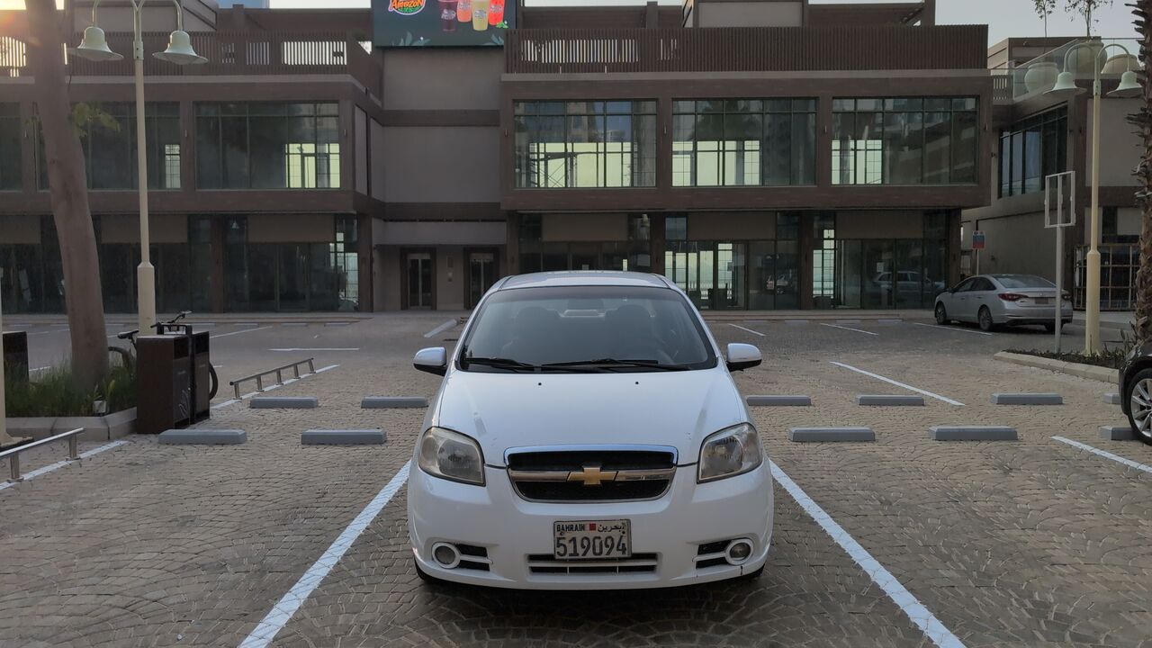 Manama, Vehicles, Cars & Trucks , BHD 900,  Chevrolet Aveo,  2015,  Automatic,  11000 KM,  1.6cc 4 Cylinder, Low Fuel Consumption, Quick Sale