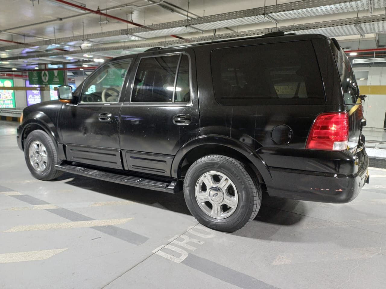 Al Malaz, Vehicles, Cars & Trucks , SAR 14000,  Ford Expedition,  2004,  Automatic,  308745 KM,