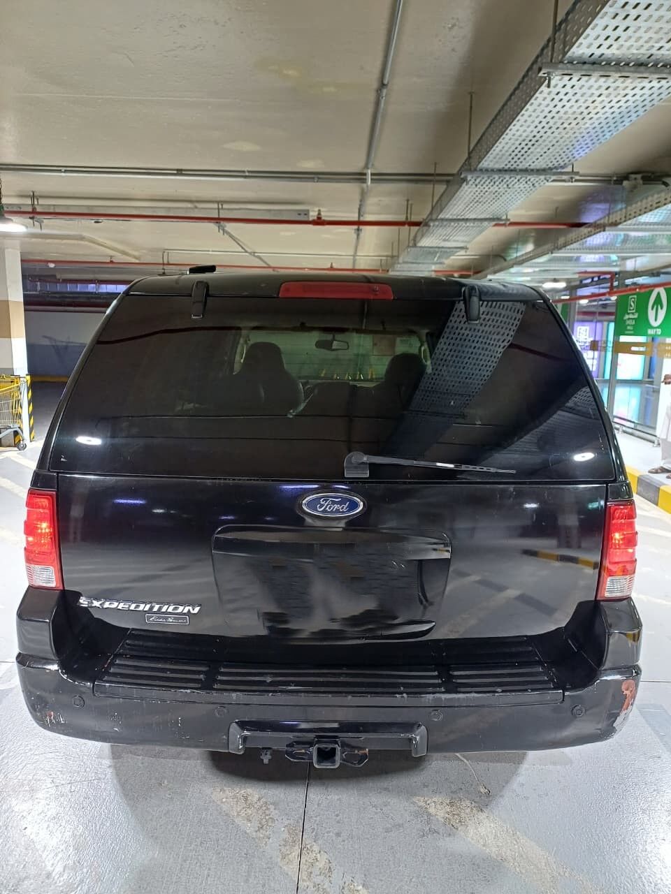 Al Malaz, Vehicles, Cars & Trucks , SAR 14000,  Ford Expedition,  2004,  Automatic,  308745 KM,