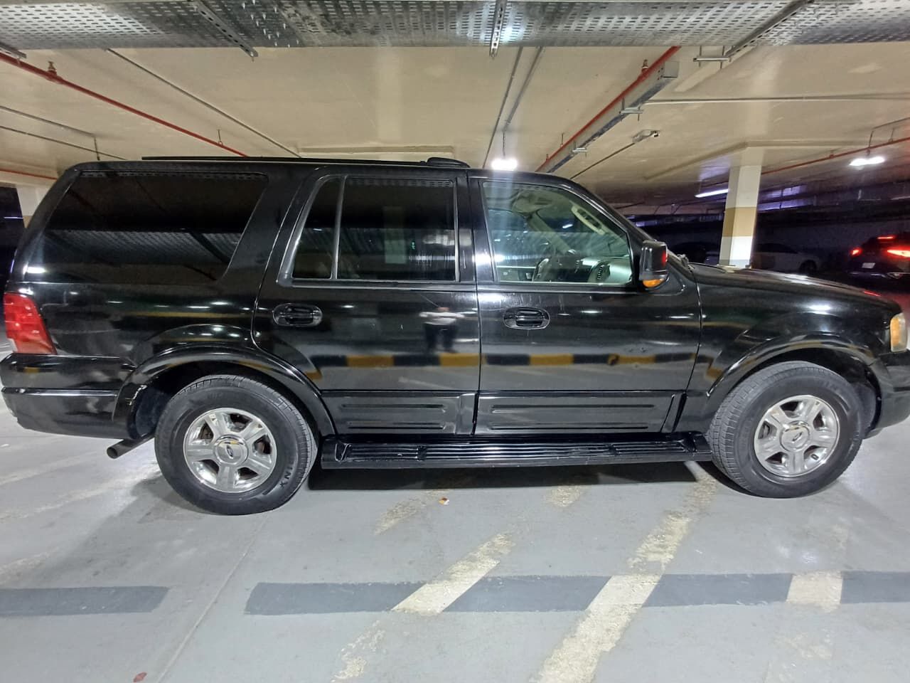 Al Malaz, Vehicles, Cars & Trucks , SAR 14000,  Ford Expedition,  2004,  Automatic,  308745 KM,