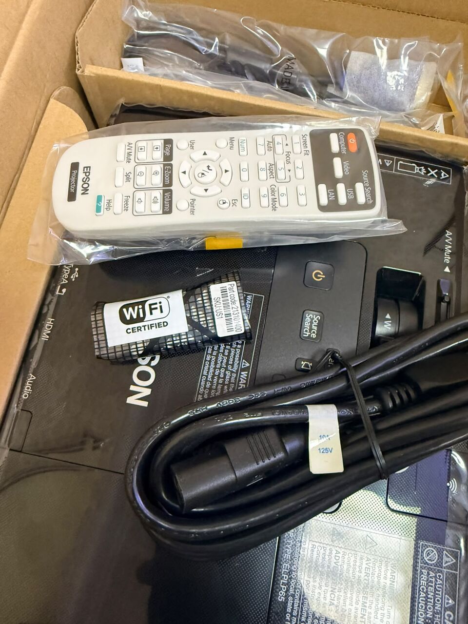 Riyadh, Electronics, SAR 750,  Epson Projector Brand New Box Packed