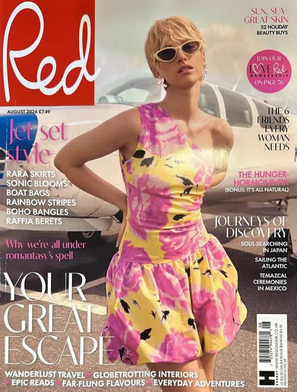 New York, Books, USD 209,  Buy Red UK Magazine Subscriptions | MagazineCafe USA