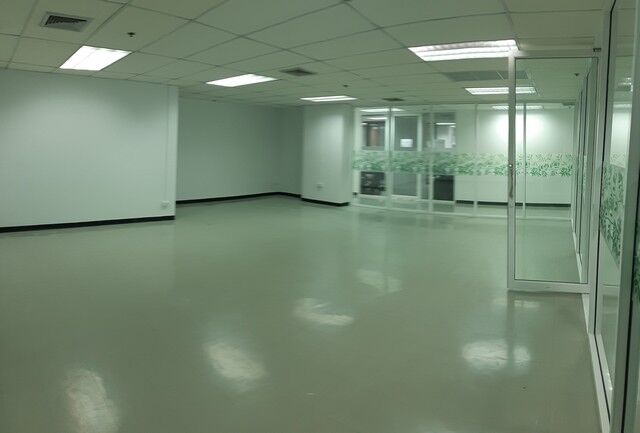 Bangkok, Villas, THB 35000,  1 Sq. Feet,  Cheap Office For Rent New Petchaburi Road, Ekkamai, Thararom Business Tower Building,