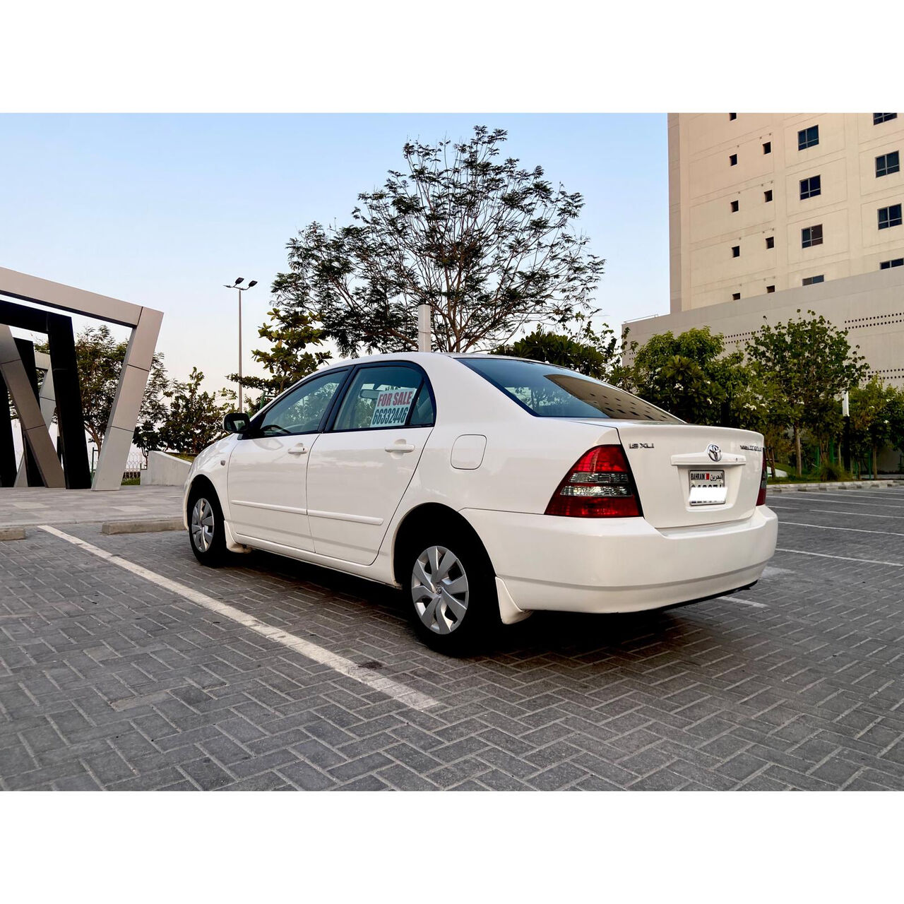 Saar, Vehicles, Cars & Trucks , BHD 1380,  Toyota Corolla,  2003,  Automatic,  350000 KM,   For 1380 Bd